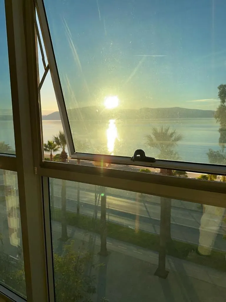 Eva'S Apartment With Sea View Vlorë