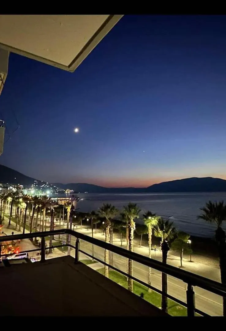 Eva'S Apartment With Sea View Vlorë